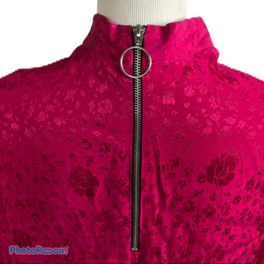 TopShop mock neck Asian inspired bell sleeve top 2 - Picture 4 of 8